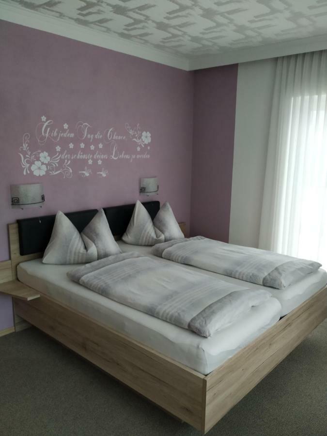 Hôtel Haus Brigitte à Königstein in der Oberpfalz Extérieur photo